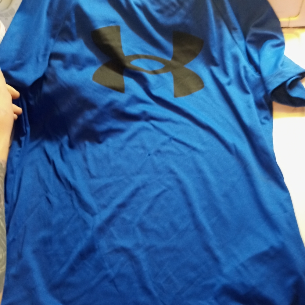 UA shirt